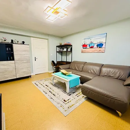 Moderne In Kiel-holtenau, Strandnaehe, 2 Zimmer, Voll Ausgestattet, Gute Anbindung كيل