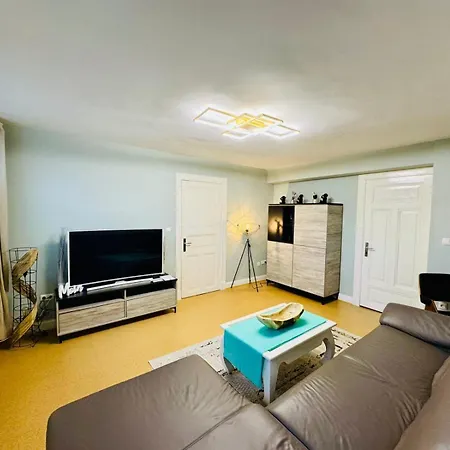 شقة Moderne In Kiel-holtenau, Strandnaehe, 2 Zimmer, Voll Ausgestattet, Gute Anbindung