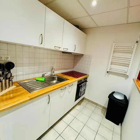 Moderne In Kiel-holtenau, Strandnaehe, 2 Zimmer, Voll Ausgestattet, Gute Anbindung * كيل