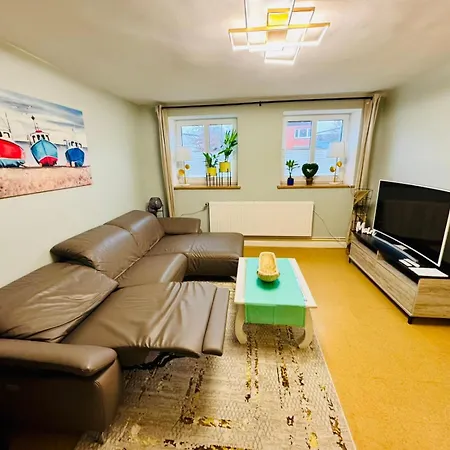 Apartament Moderne In Kiel-holtenau, Strandnaehe, 2 Zimmer, Voll Ausgestattet, Gute Anbindung Kilonia