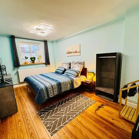 شقة Moderne In Kiel-holtenau, Strandnaehe, 2 Zimmer, Voll Ausgestattet, Gute Anbindung