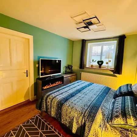 Apartament Moderne In Kiel-holtenau, Strandnaehe, 2 Zimmer, Voll Ausgestattet, Gute Anbindung Kilonia