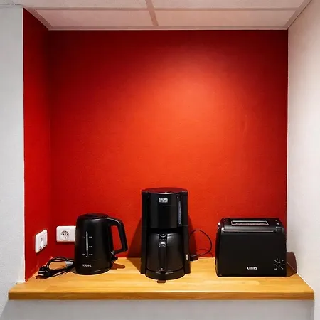 Apartment Moderne In Kiel-holtenau, Strandnähe, 2 Zimmer, Voll Ausgestattet, Gute Anbindung Kiel