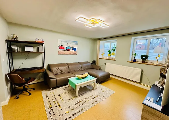 Moderne In Kiel-holtenau, Strandnaehe, 2 Zimmer, Voll Ausgestattet, Gute Anbindung Apartment Kiel